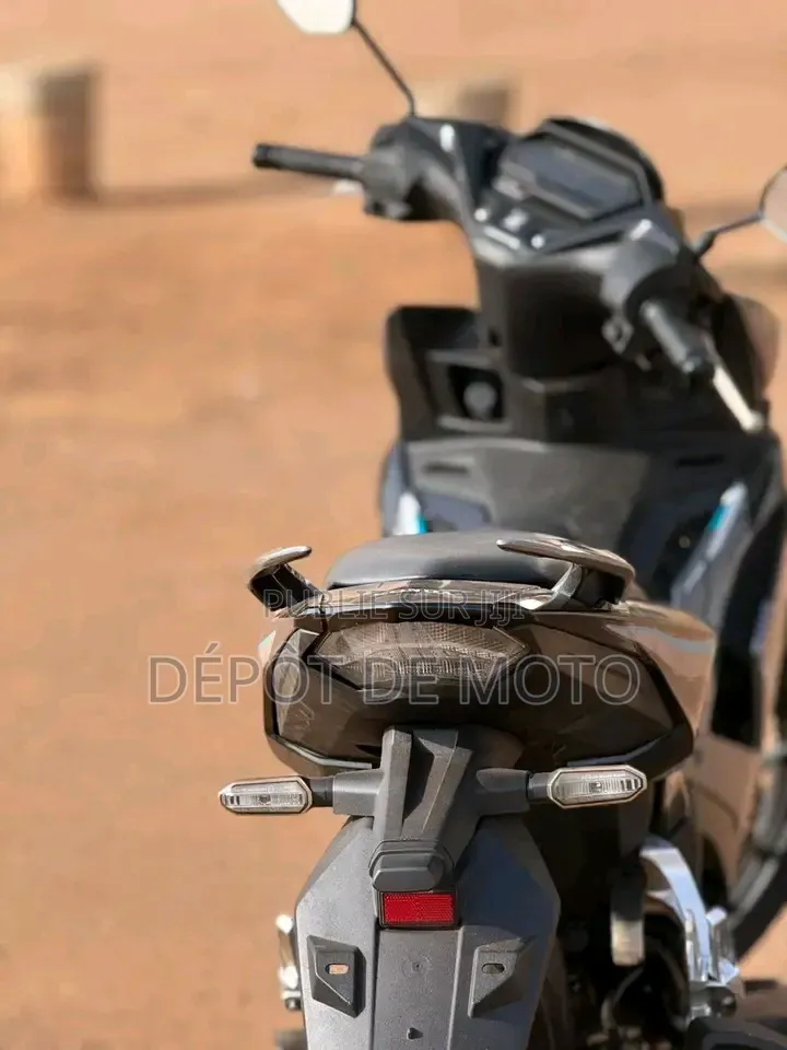 Nouveau Honda Autre 2026 Gris