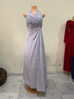 Belle Robe Disponible