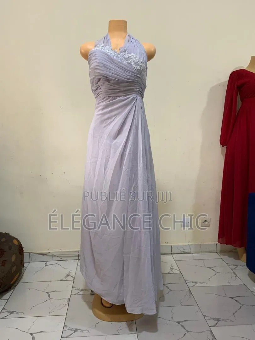 Belle Robe Disponible