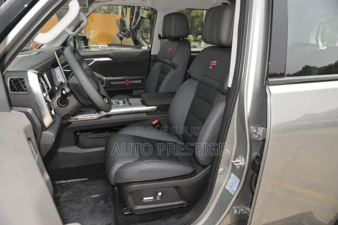 Nouveau Jetour T2 2025 Noir