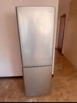 Ils Y a Tout Ce Que Tu Veux Je Suis Disponible Pour Tout
