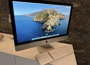 Nouveau Apple MacBook Air 2025 M4 13-inch 12GB Intel Core i9 HDD 750GB