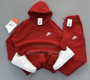 Vêtements Pour Homme Et Femme