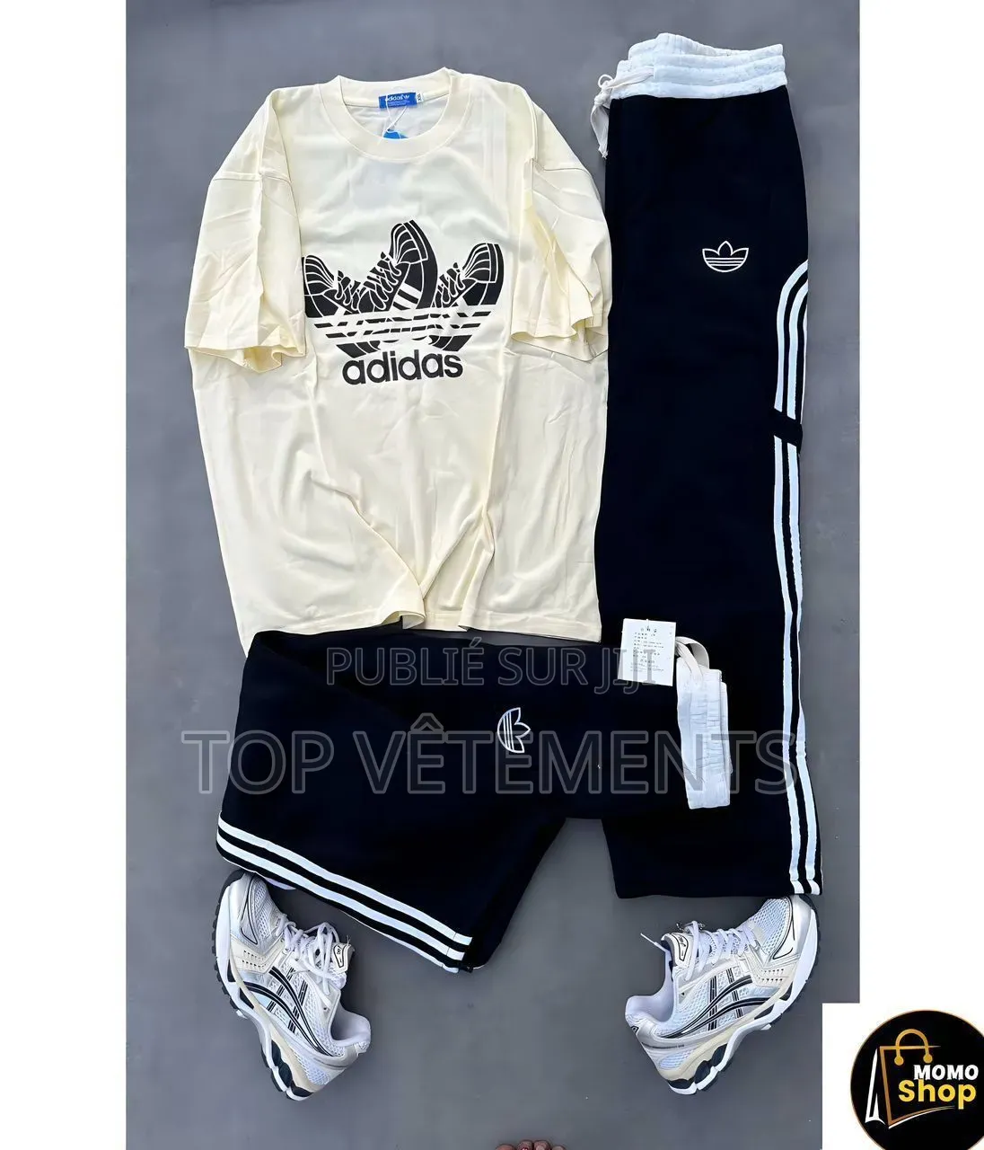 Nouvelle Collection De Complet Haut Et Bas Seulement en Stock Limité.