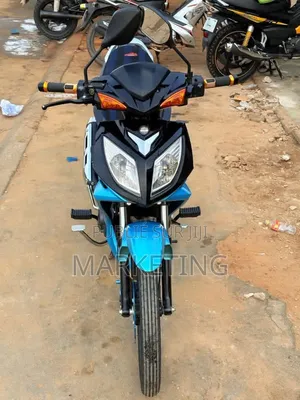 Nouveau KTM RC 125 2025 Bleu