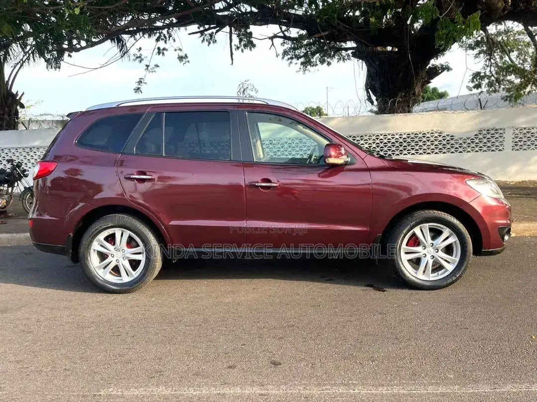 Hyundai Santa Fe 2011 Rouge