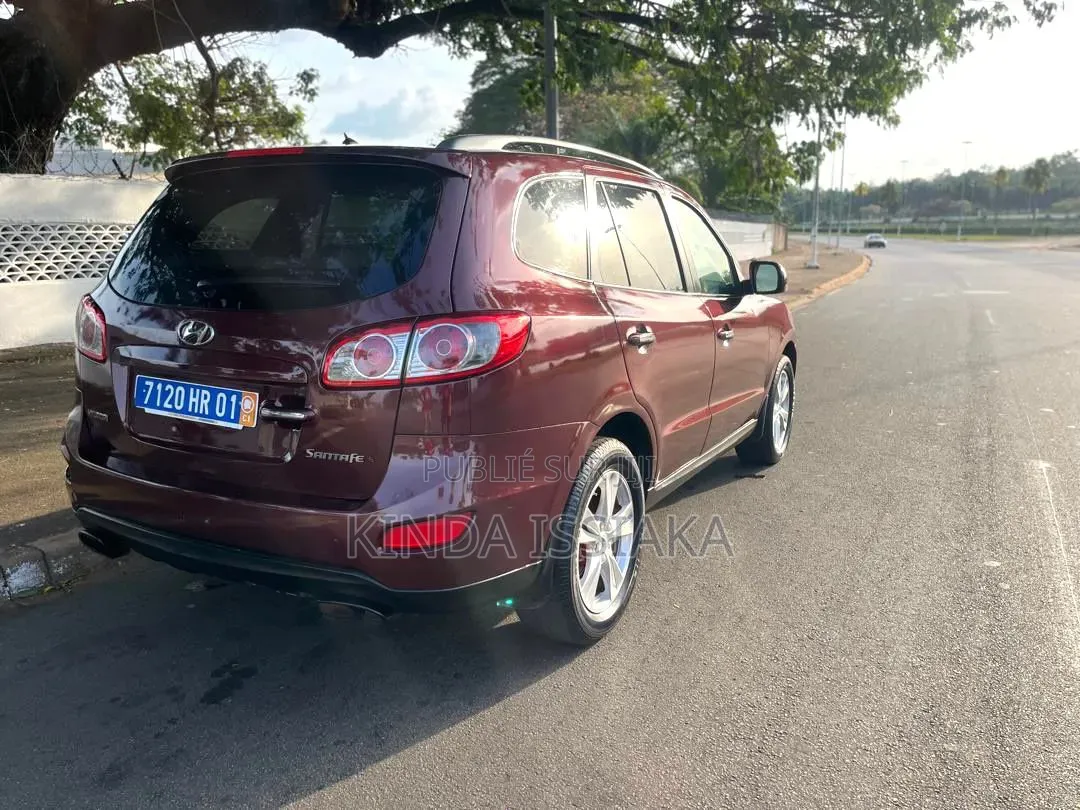 Hyundai Santa Fe 2011 Rouge