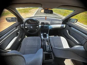 BMW 116i 2015 Bleu