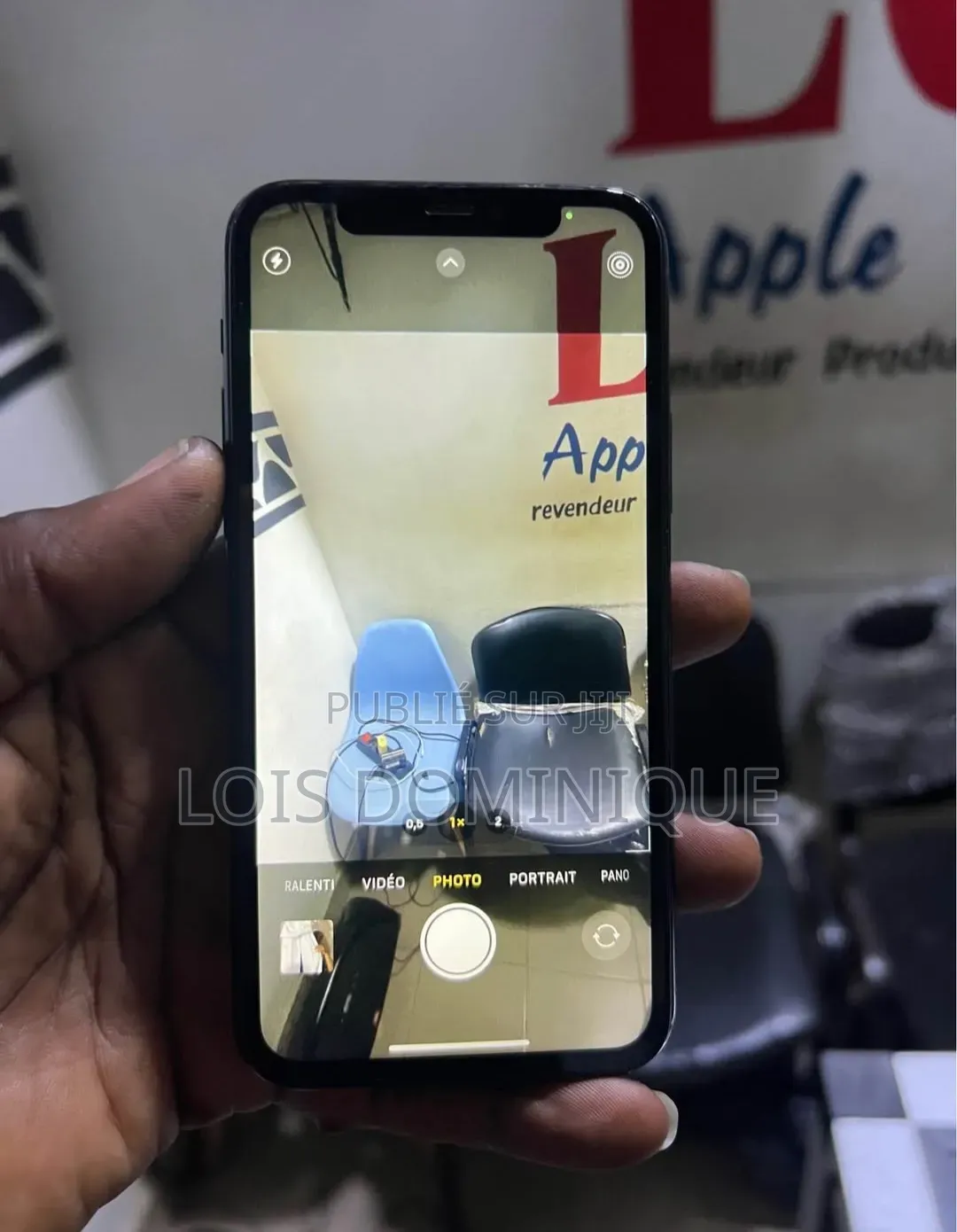 Nouveau Apple iPhone 11 Pro Max 64 GB Noir