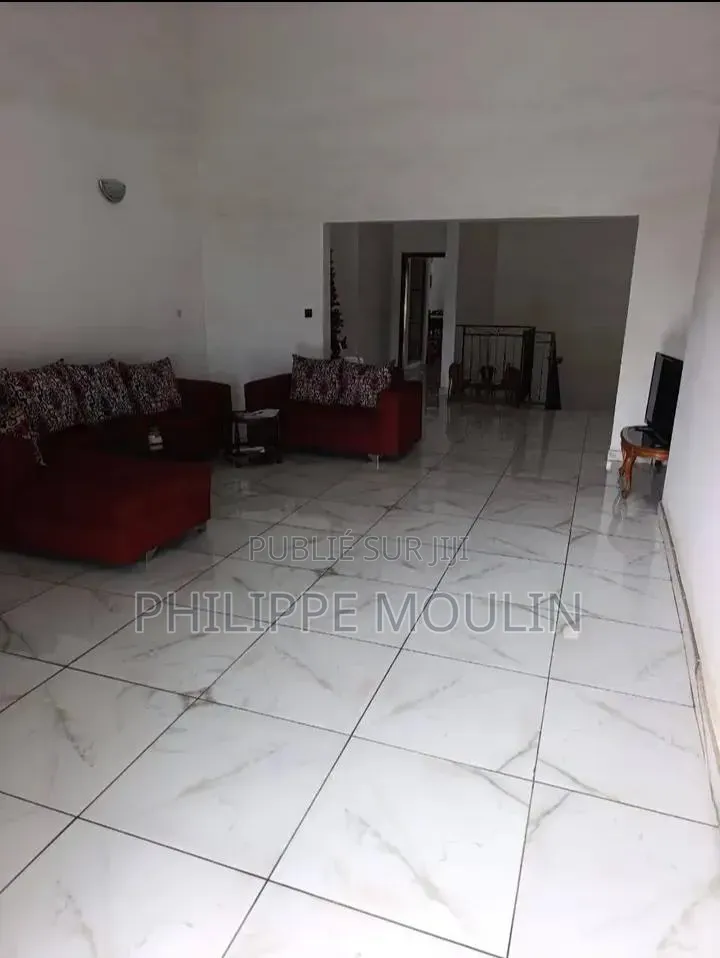 6chbre Duplex dans Elite Immobilier, Cocody à Vendre