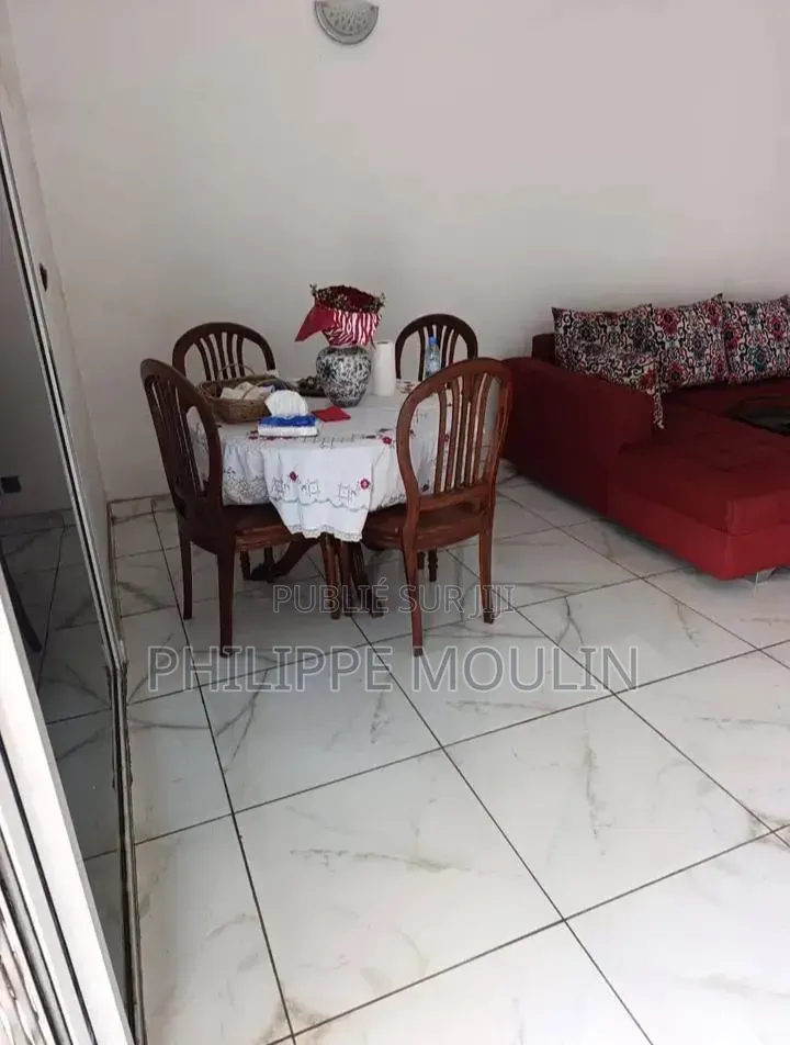 6chbre Duplex dans Elite Immobilier, Cocody à Vendre