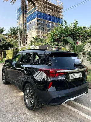 Kia Seltos 2021 Noir