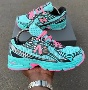 New Balance 740