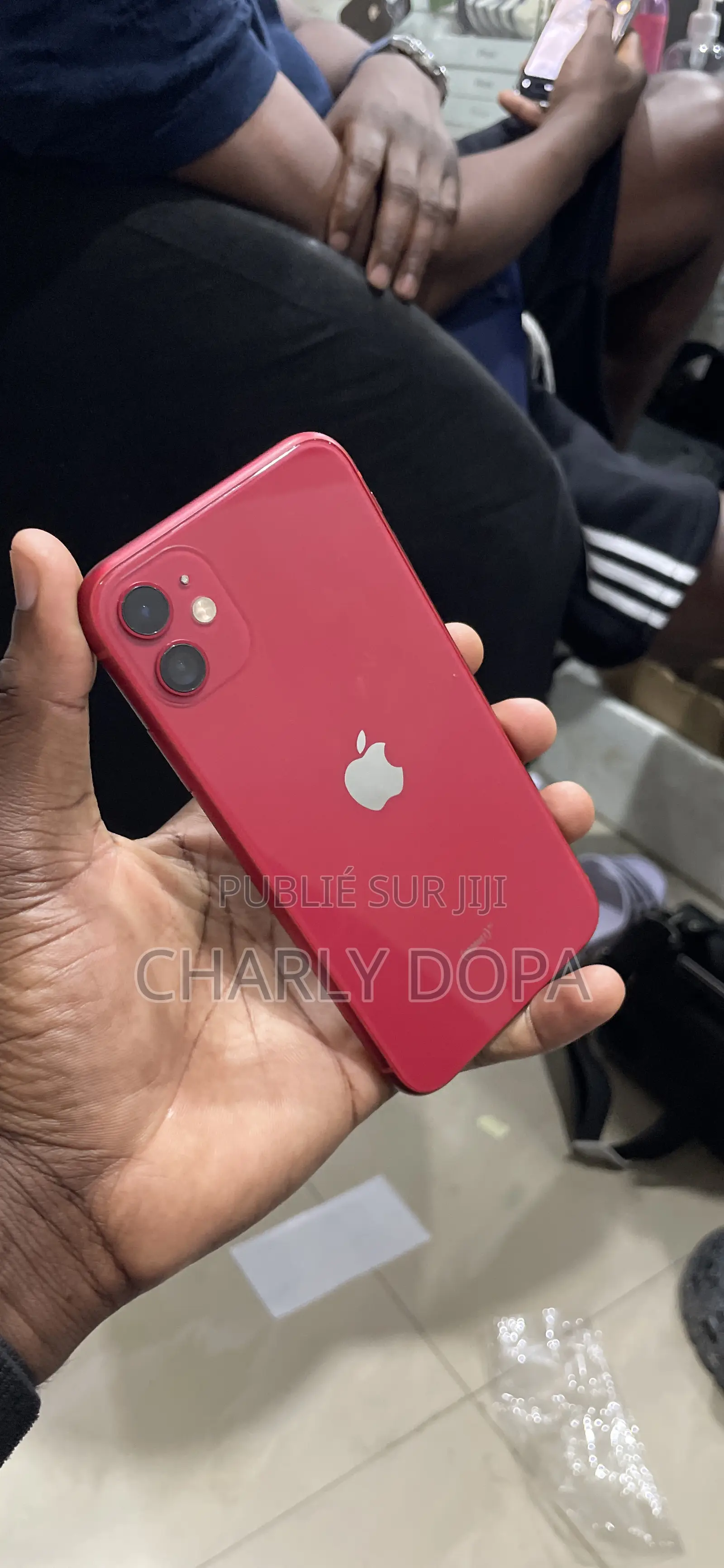 Apple iPhone 11 64 GB Jaune