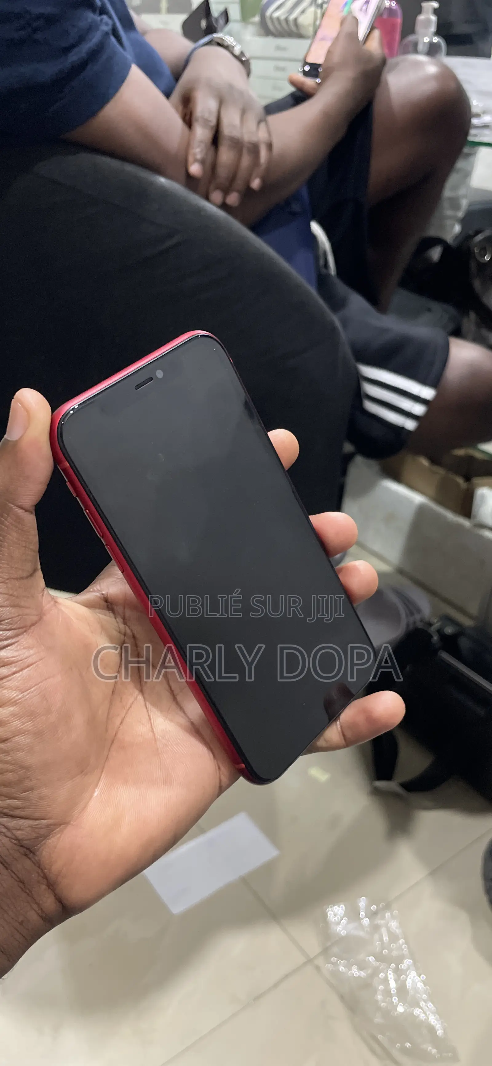 Apple iPhone 11 64 GB Jaune