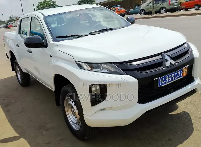 Mitsubishi L200 2021 Blanc