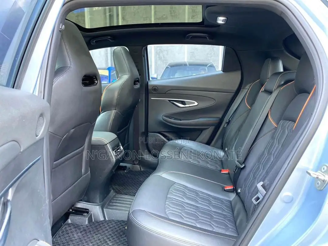 Changan UNI-T 1.5 FWD 2022 Gris