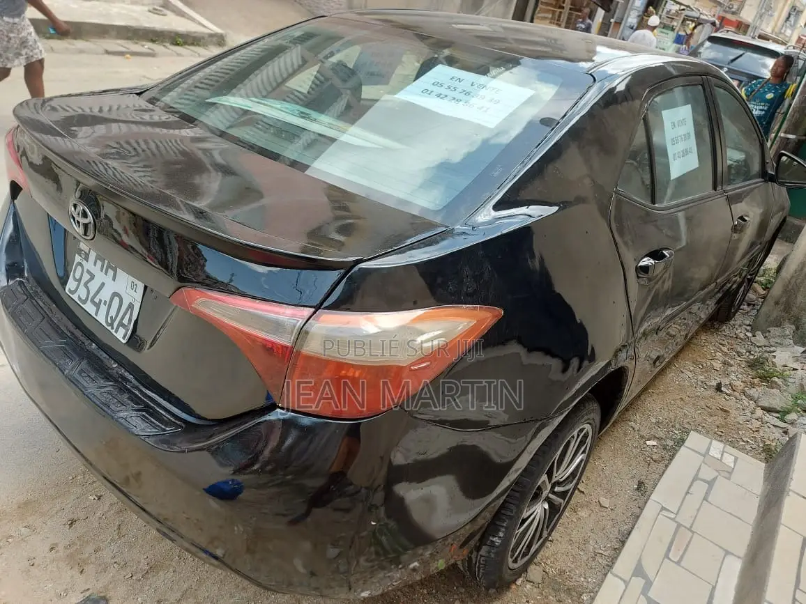 Toyota Corolla 2014 Noir