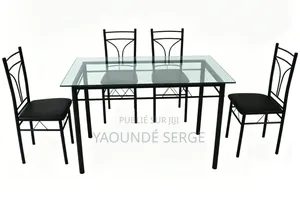 Table a Manger Vitrier