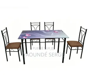 Table a Manger Vitrier