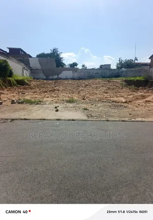 Vente Terrain Nu Au Deux Plateaux Vallon Ambassade Ghana Avec Acd
