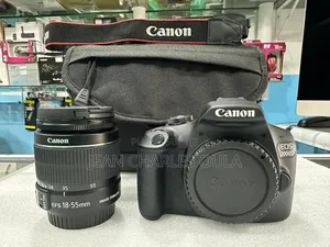 Canon Eos 2000d + Canon 18-55mm