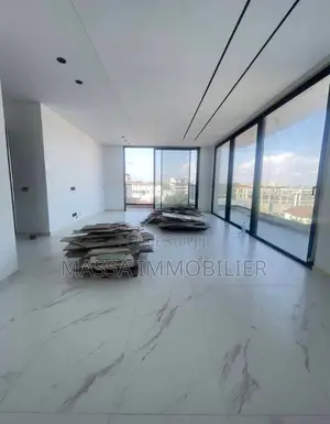 3chbre Appartement dans Massa Immobilier, Cocody à Louer