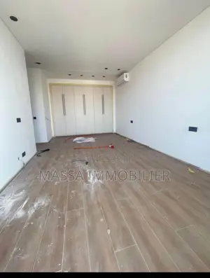 3chbre Appartement dans Massa Immobilier, Cocody à Louer