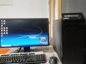 Vente D’Ordinateur Bureau + Écran