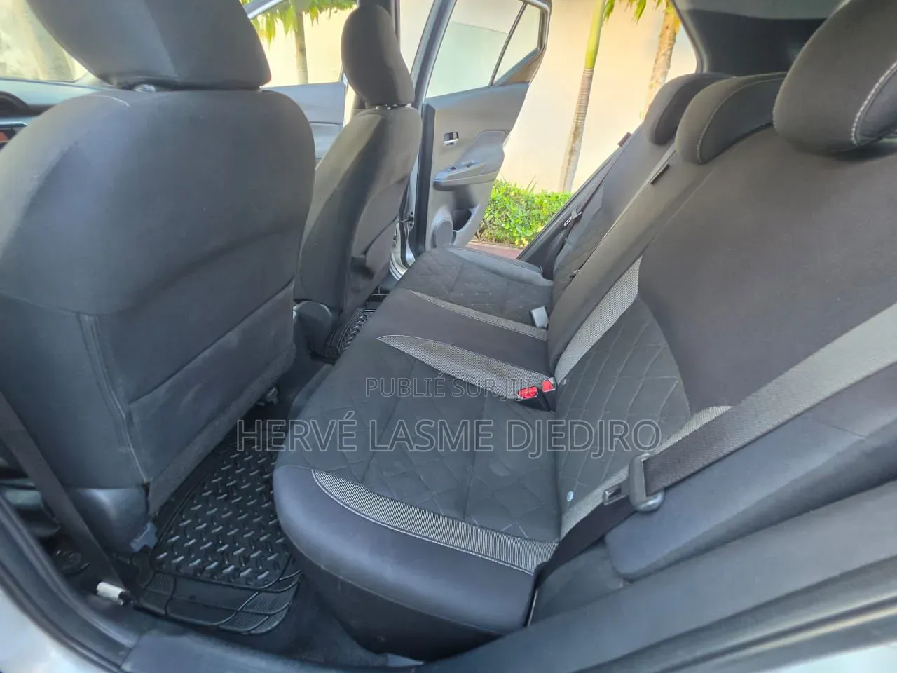 Nissan Kicks 2024 Gris