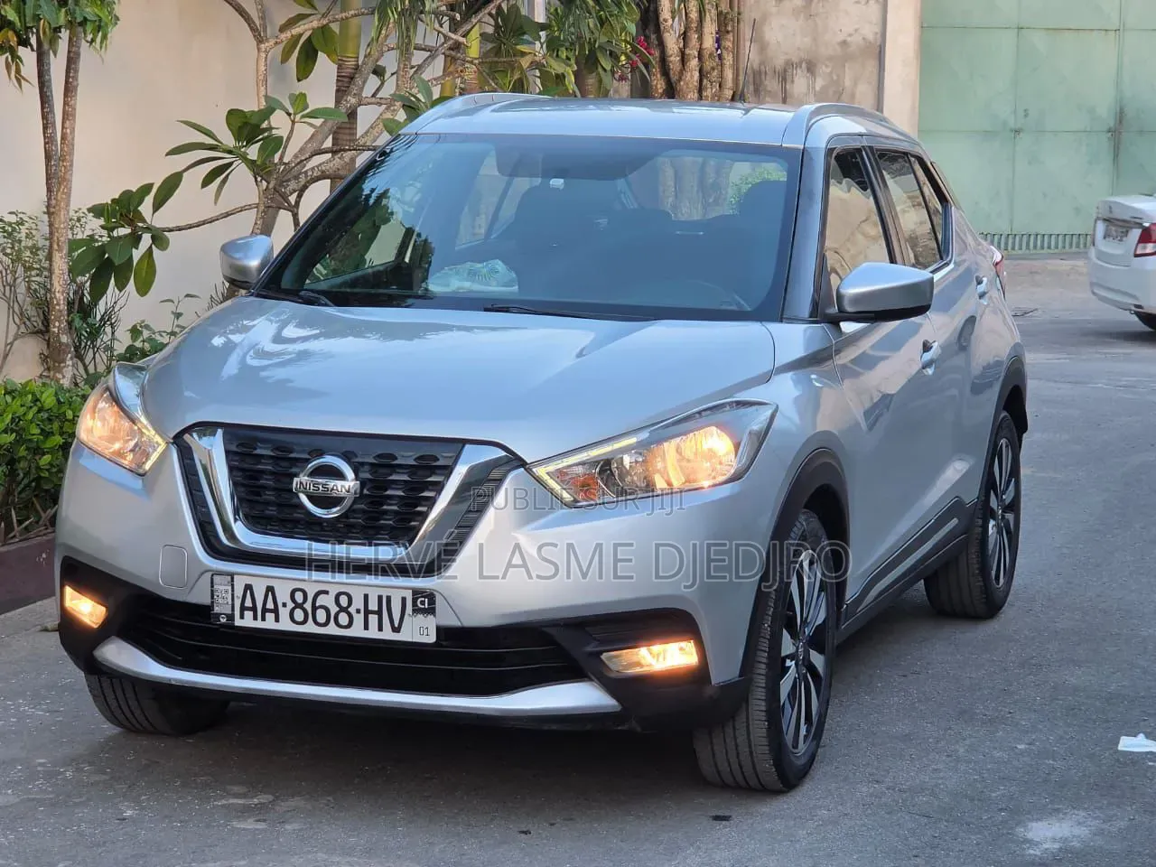 Nissan Kicks 2024 Gris