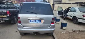 Mercedes-Benz M Class ML 320 2002 Gris
