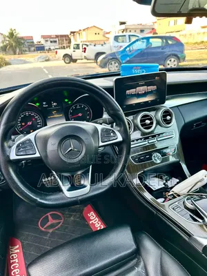 Mercedes-Benz C400 2016 Noir