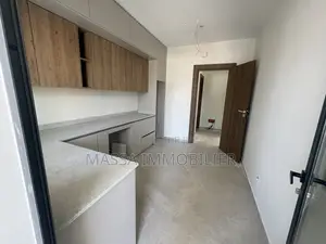 2chbre Appartement dans Massa Immobilier, Cocody à Louer