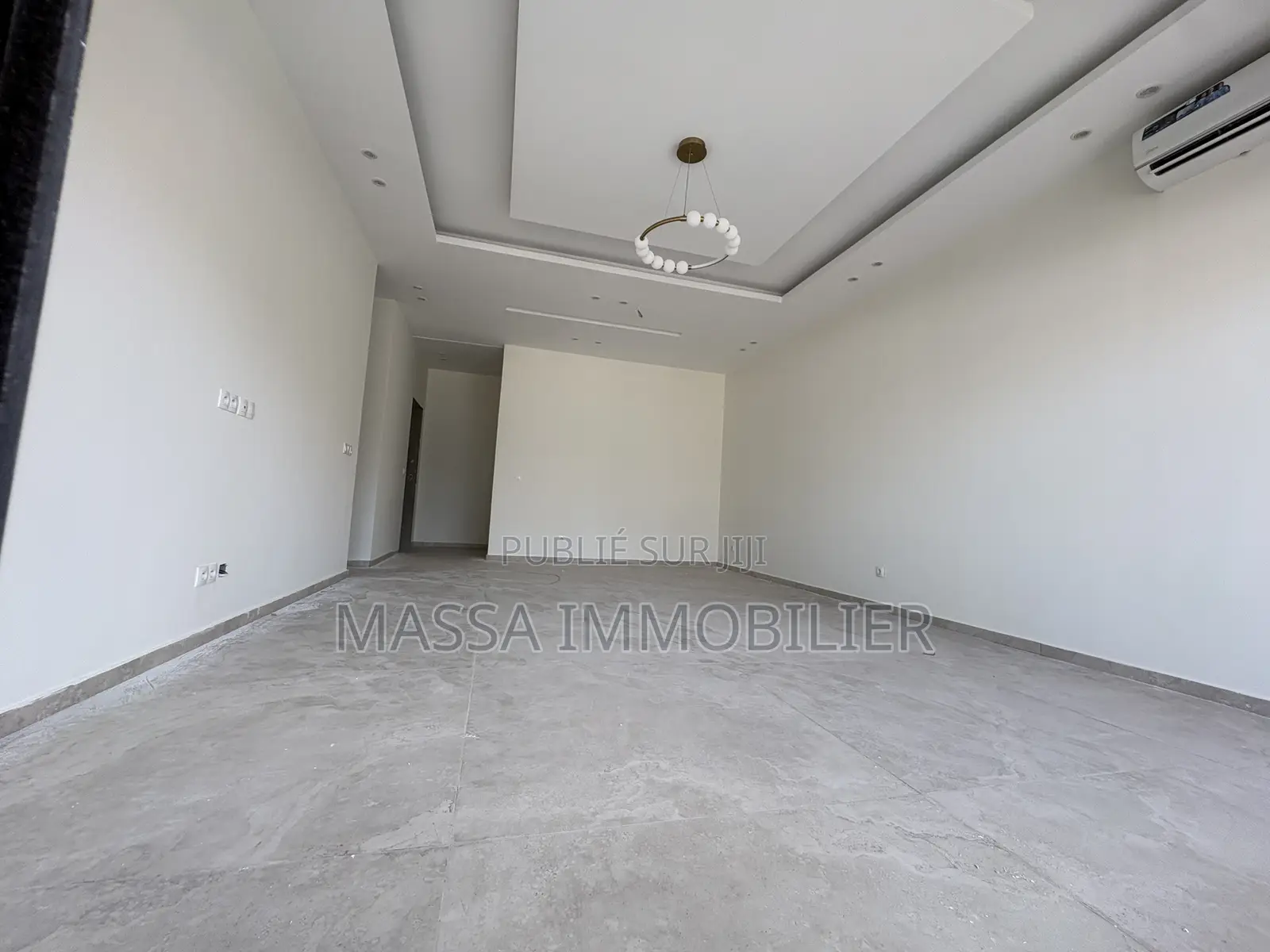 2chbre Appartement dans Massa Immobilier, Cocody à Louer