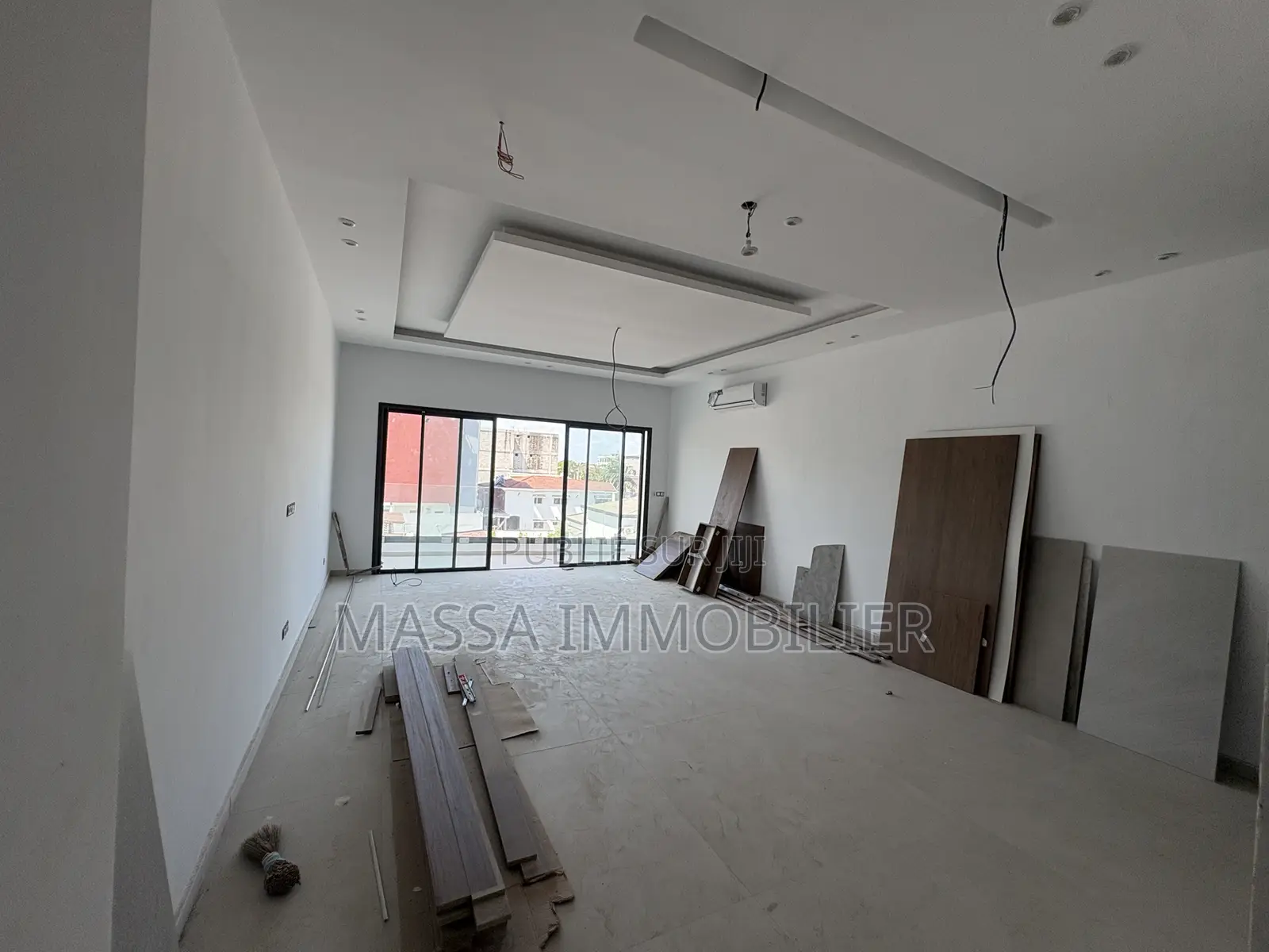 2chbre Appartement dans Massa Immobilier, Cocody à Louer