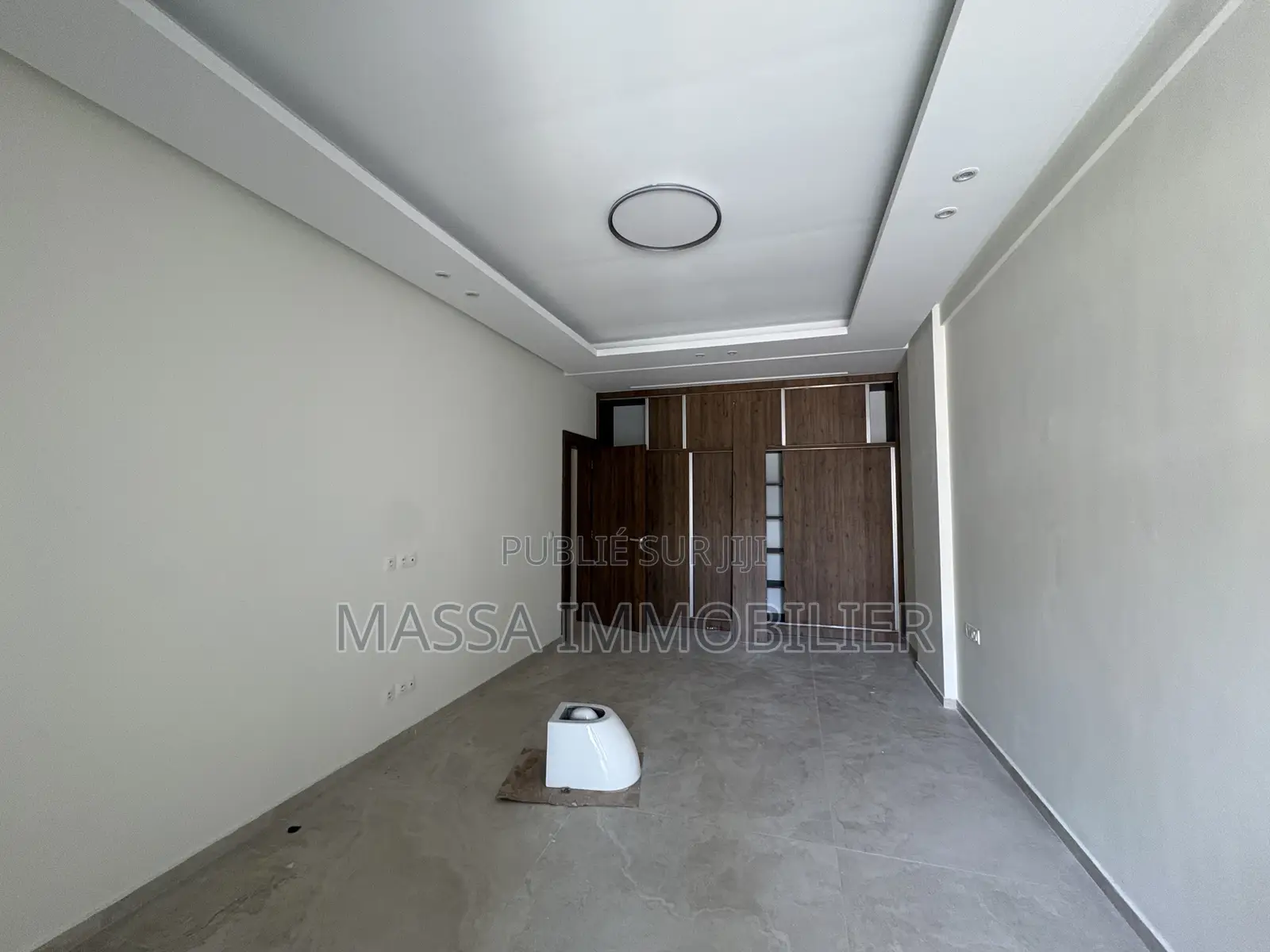 2chbre Appartement dans Massa Immobilier, Cocody à Louer