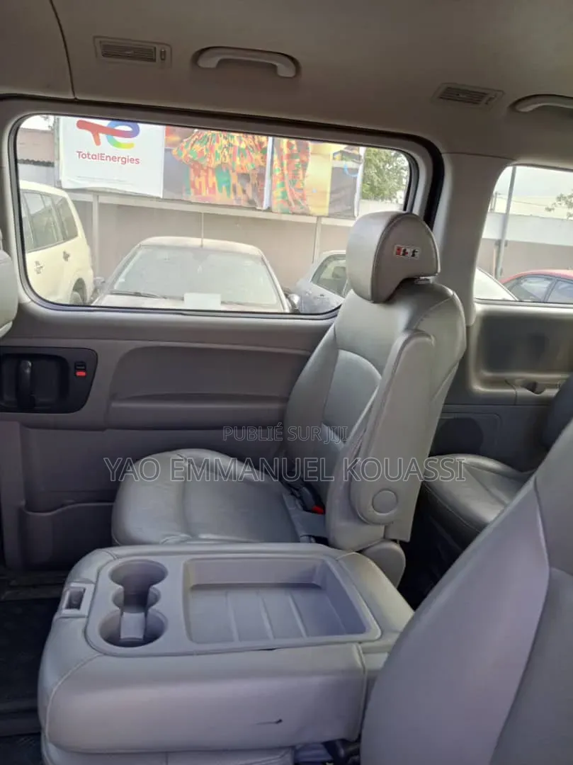 Hyundai H1 2018 Noir