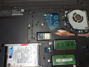 Ordinateur portable Lenovo G50-70 8GB Intel Celeron HDD 640GB