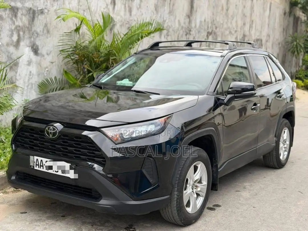 Toyota RAV4 2021 Noir