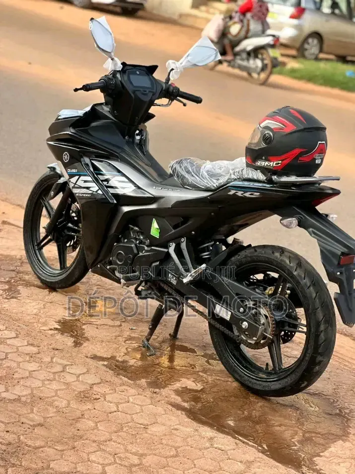 Nouveau Yamaha Autre 2026 Noir