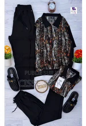 Vente De Vêtements Chaussures Montre Maillot