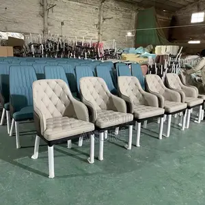 Chaise De Très Bonne Qualité