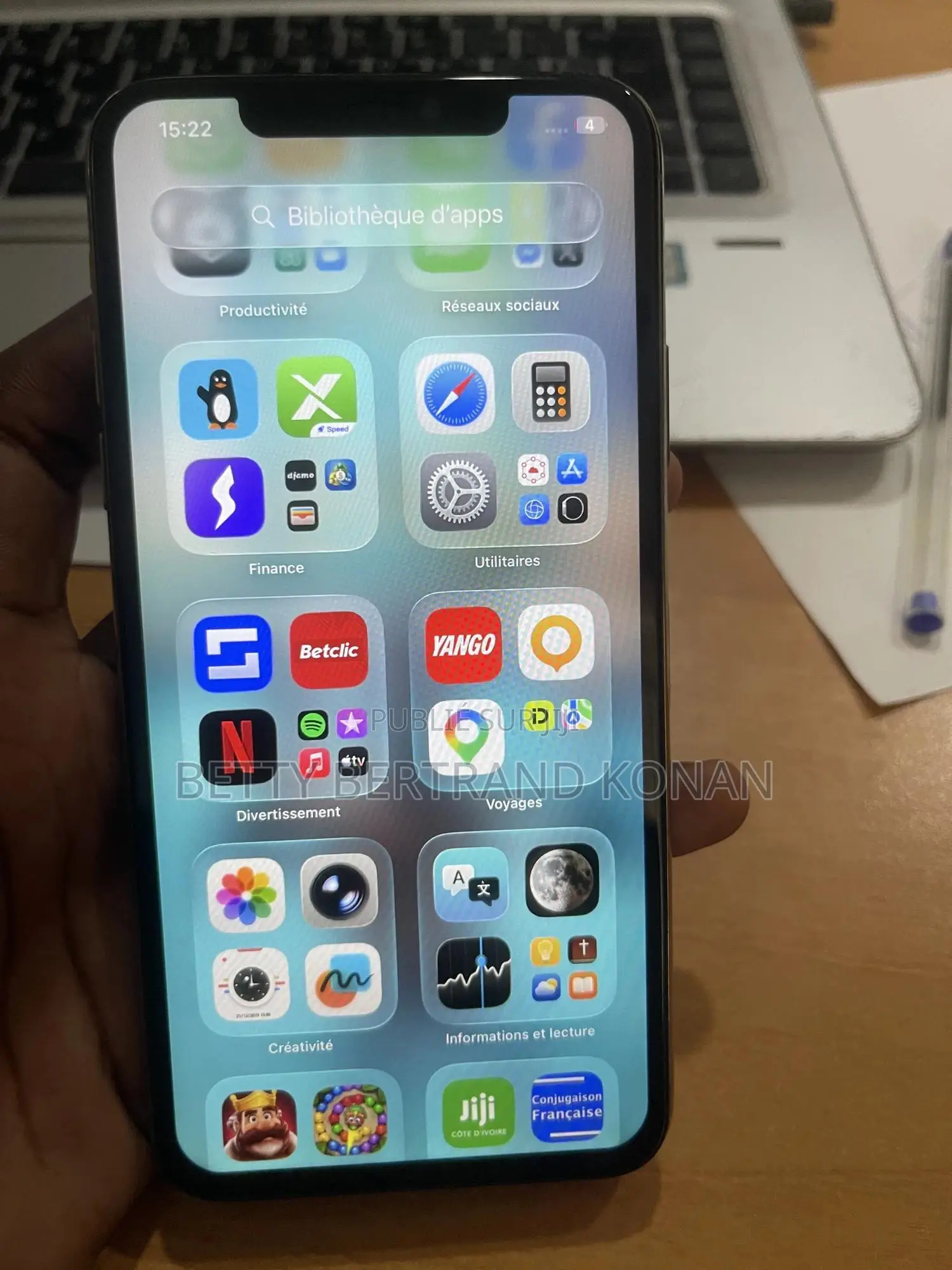 Apple iPhone 11 Pro Max 64 GB Doré