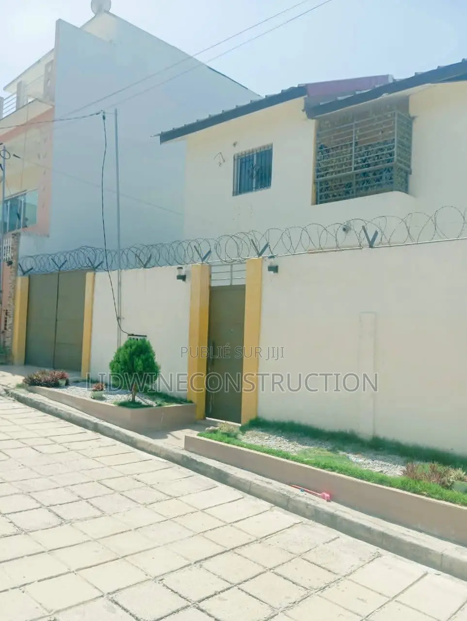 3chbre Duplex dans Bingerville à Vendre