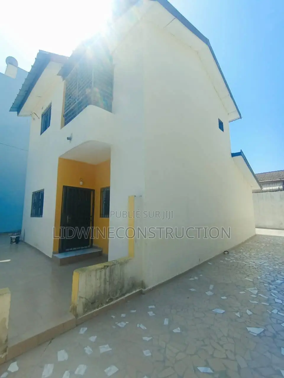 3chbre Duplex dans Bingerville à Vendre