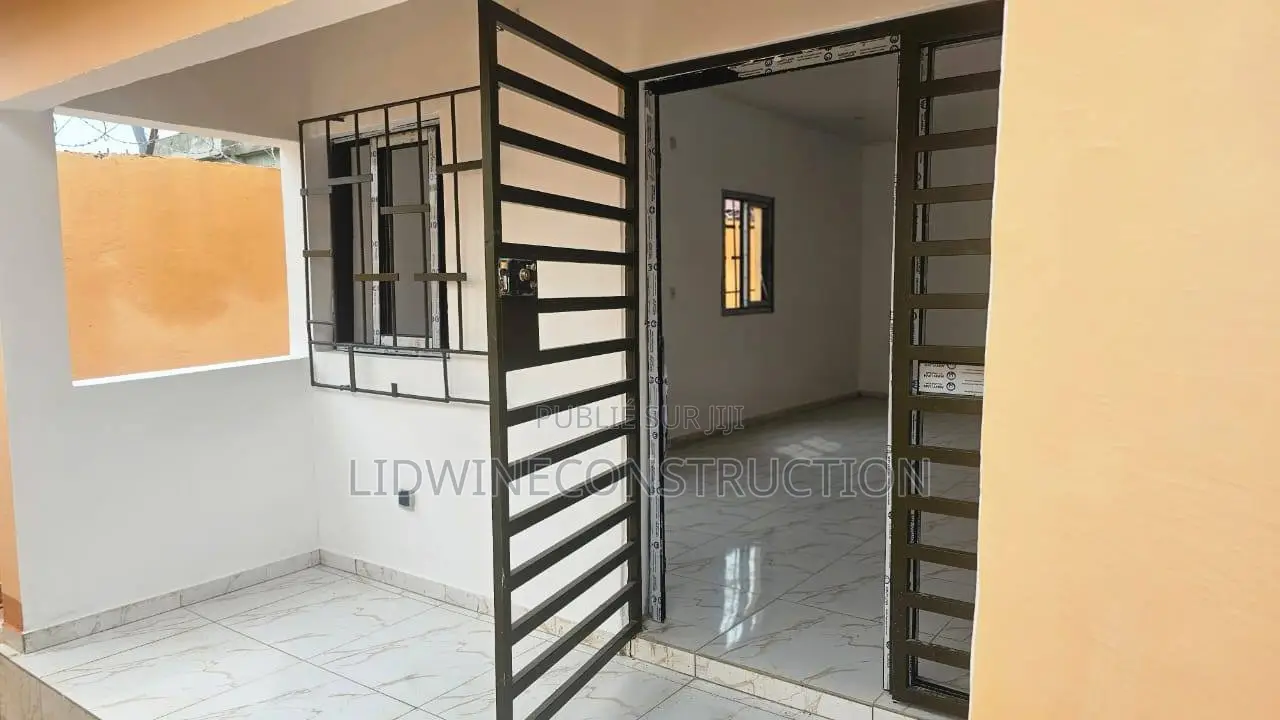 3chbre Villa dans Bingerville à Vendre