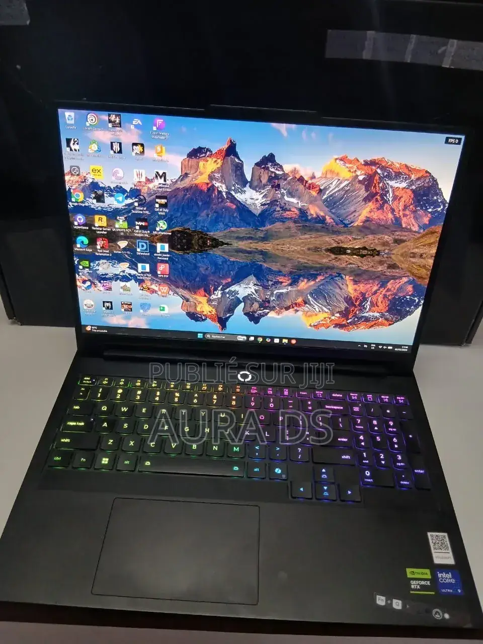 Nouveau Lenovo Legion Pro 7 64GB Intel Core Ultra 9 SSD 2T