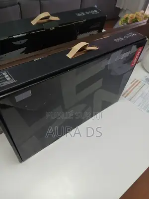 Nouveau Lenovo Legion Pro 7 64GB Intel Core Ultra 9 SSD 2T