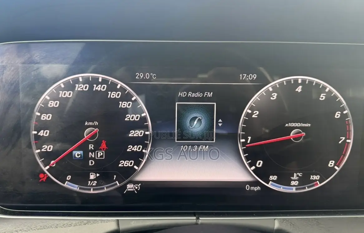 Mercedes-Benz E350 2021 Noir